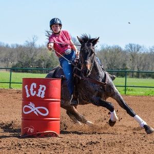 Meet your Posher, Charlee